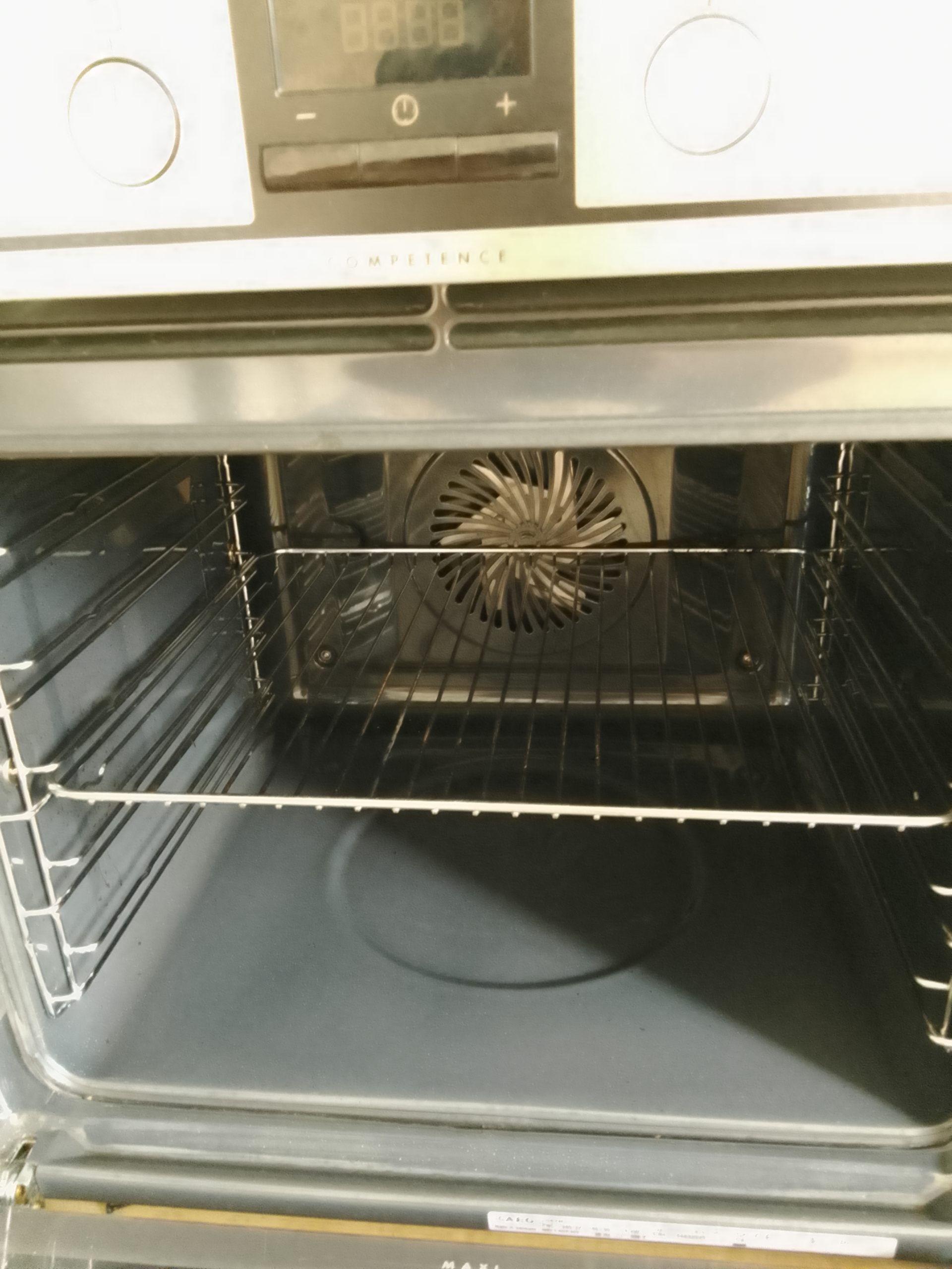 Four vitrocéramique